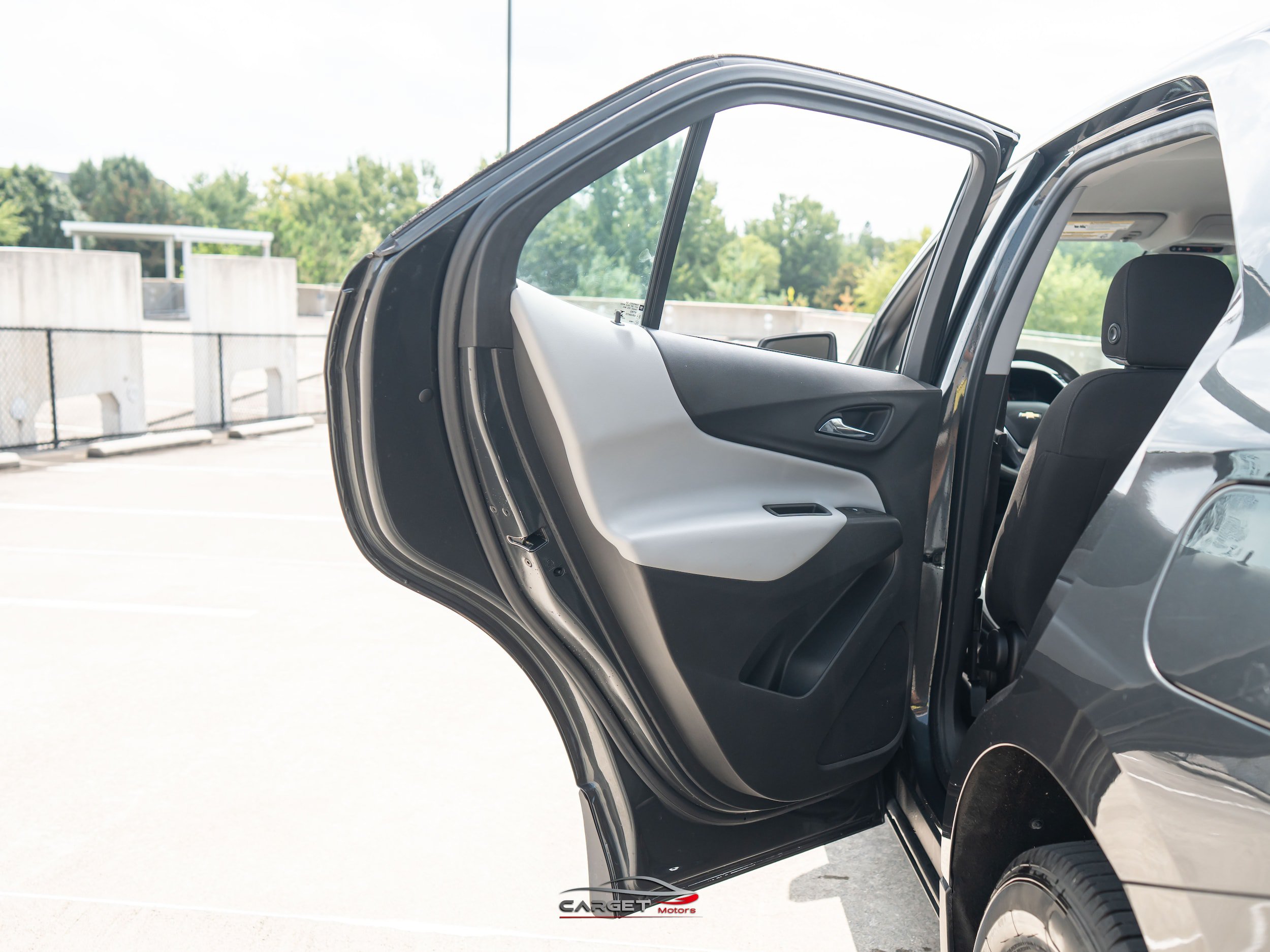 Used 2020 Chevrolet Equinox LS FWD image 36