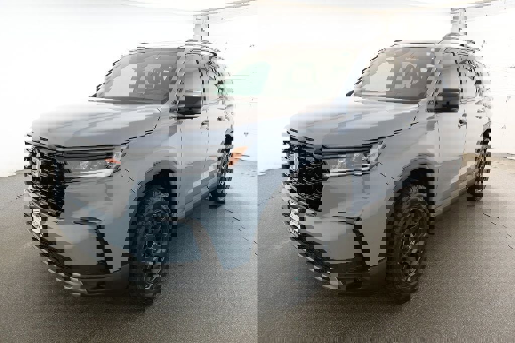 Used 2025 Honda Pilot TrailSport image 1