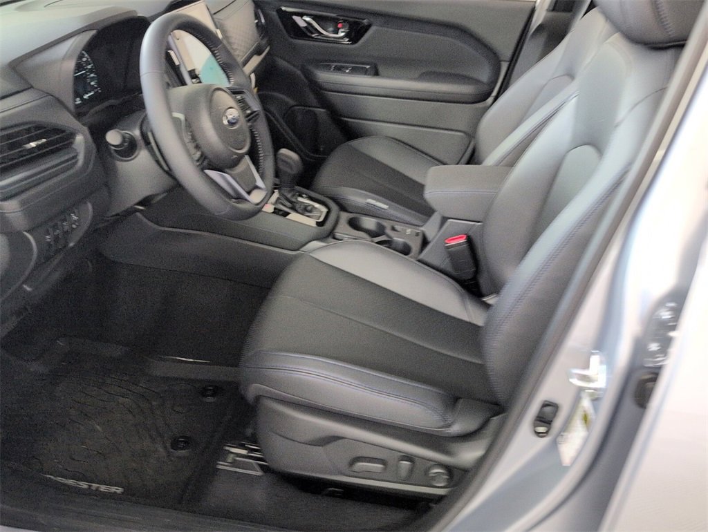 New 2025 Subaru Forester Limited image 5