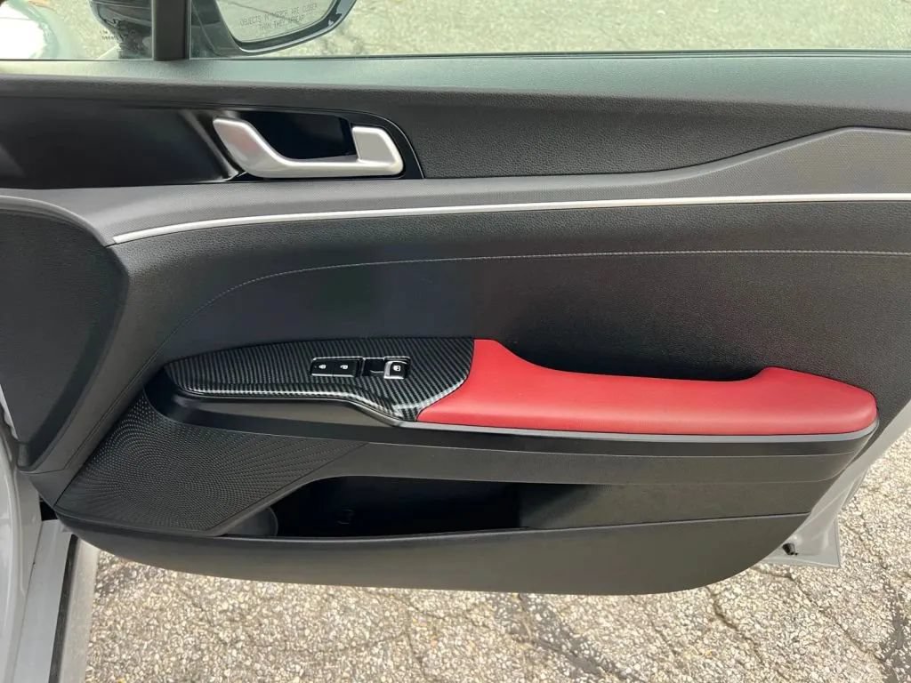 Used 2022 Kia K5 GT-Line w/ GT-Line Awd Premium Package image 17