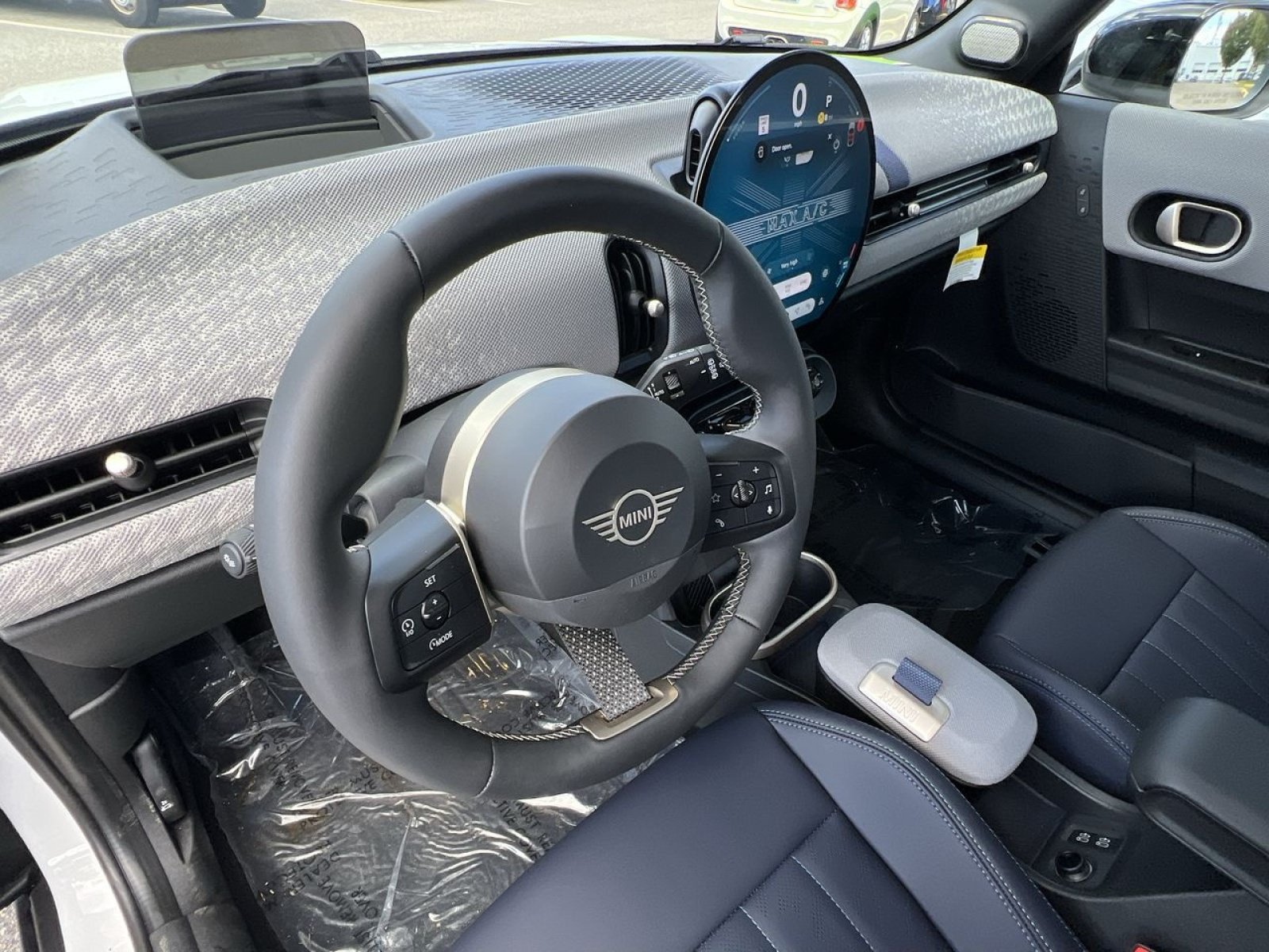 New 2026 MINI Cooper 2-Door Hardtop FWD image 19