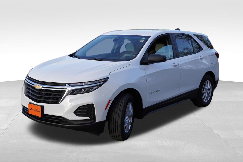 Certified 2024 Chevrolet Equinox LS w/ LS Convenience Package FWD image 11
