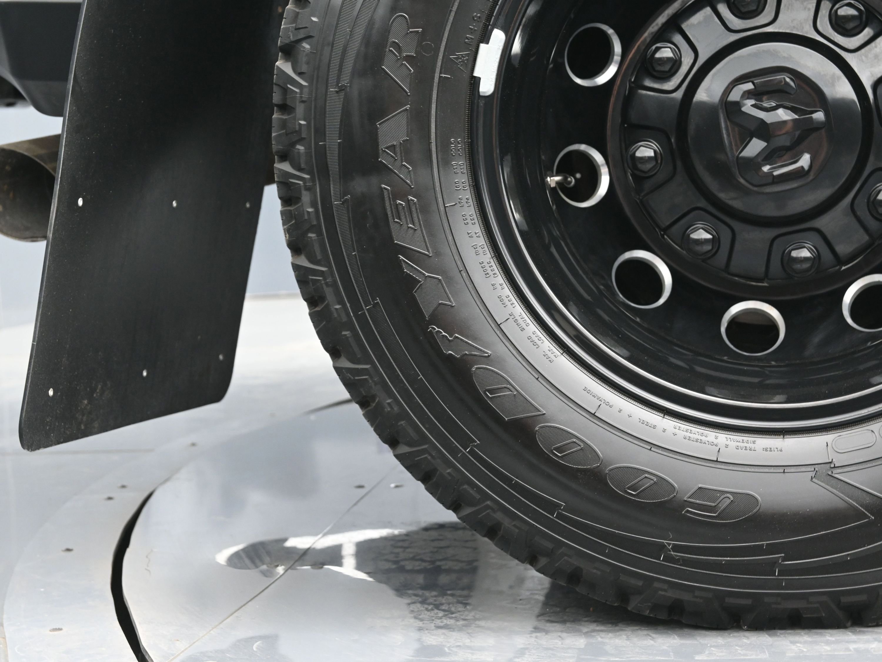 Used 2025 RAM 3500 Laramie w/ Night Edition image 45