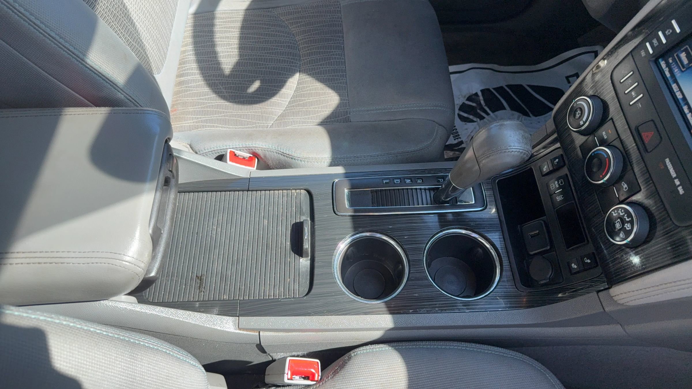 Used 2017 Chevrolet Traverse LT image 16