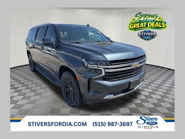 Used 2021 Chevrolet Suburban LT w/ LT Signature Package AWD/4WD image 1