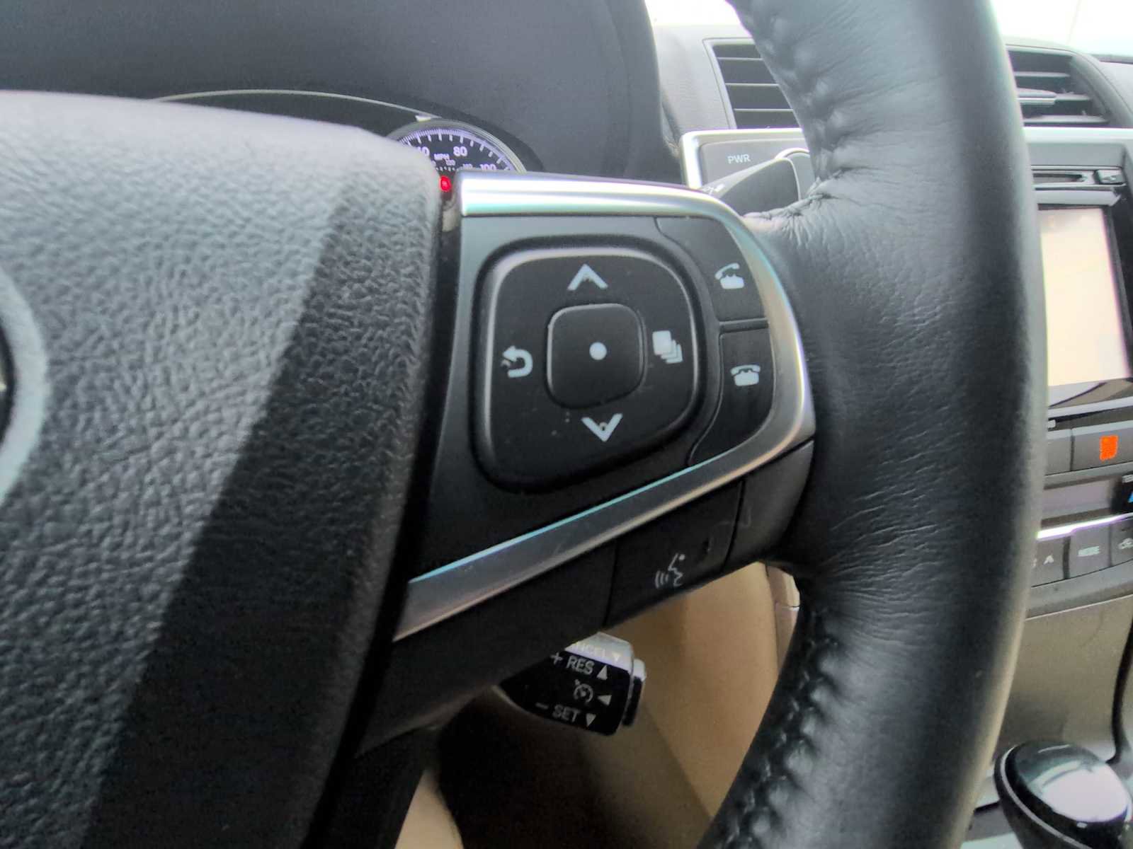 Used 2016 Toyota Camry XLE w/ Moonroof Package image 25