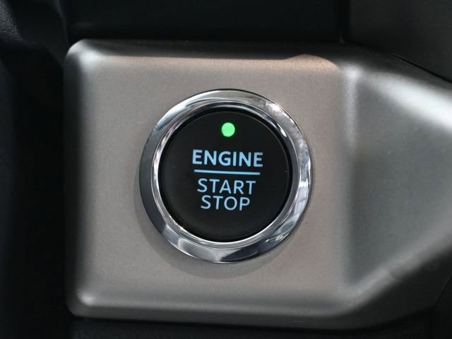 Used 2023 Ford Expedition Max XLT AWD/4WD image 16