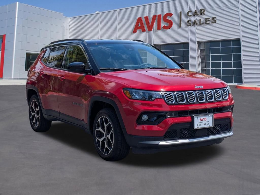 Used 2025 Jeep Compass Limited AWD/4WD image 3