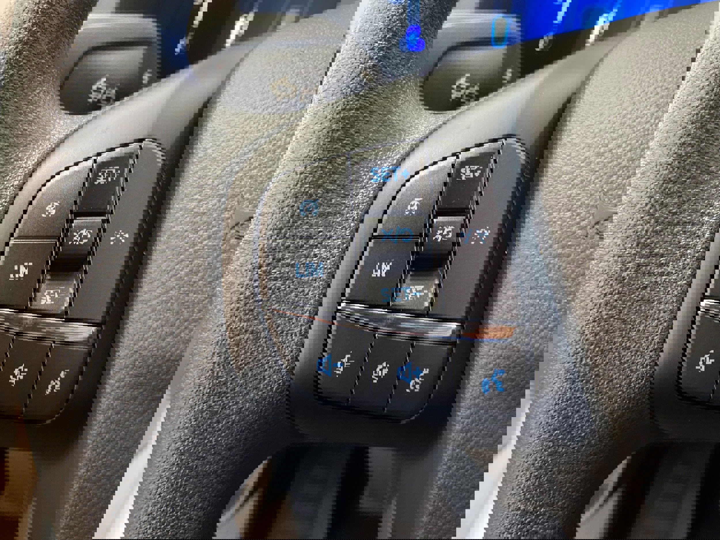 New 2026 Ford Transit 250 148 Medium Roof w/ Exterior Upgrade Package image 17