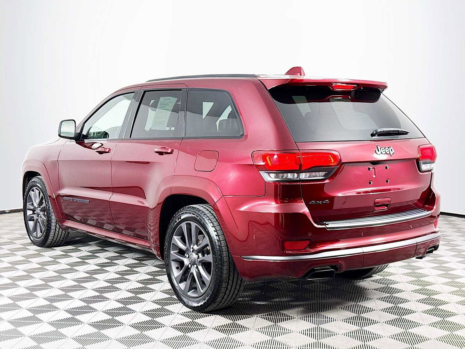 Used 2018 Jeep Grand Cherokee High Altitude image 7