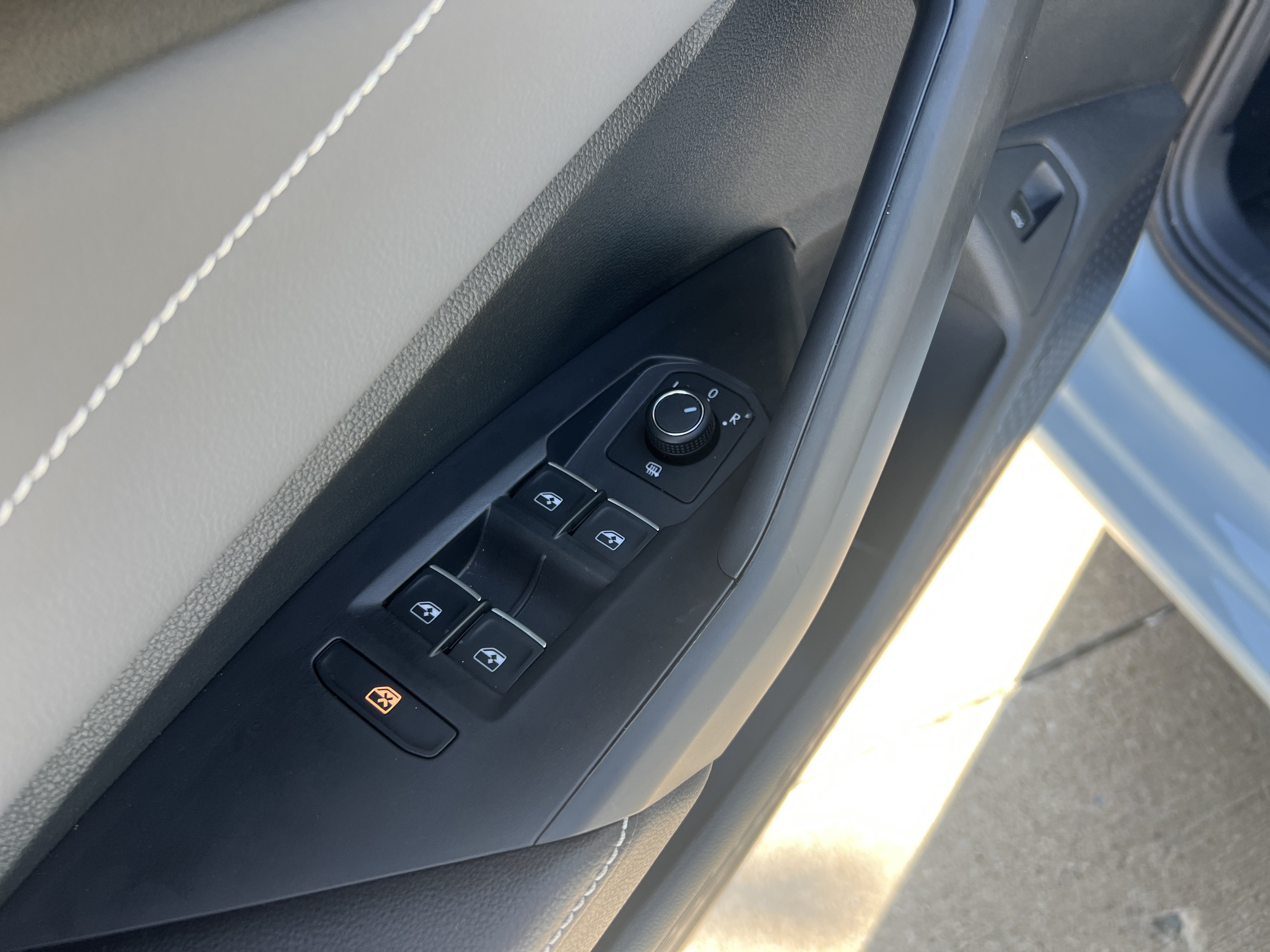 Certified 2026 Volkswagen Jetta SEL FWD image 14