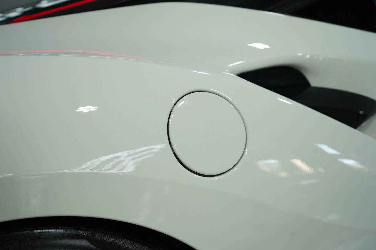 Used 2017 Ferrari 488 GTB image 69