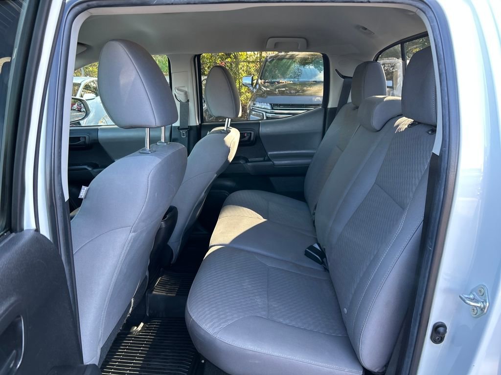 Used 2022 Toyota Tacoma SR image 22