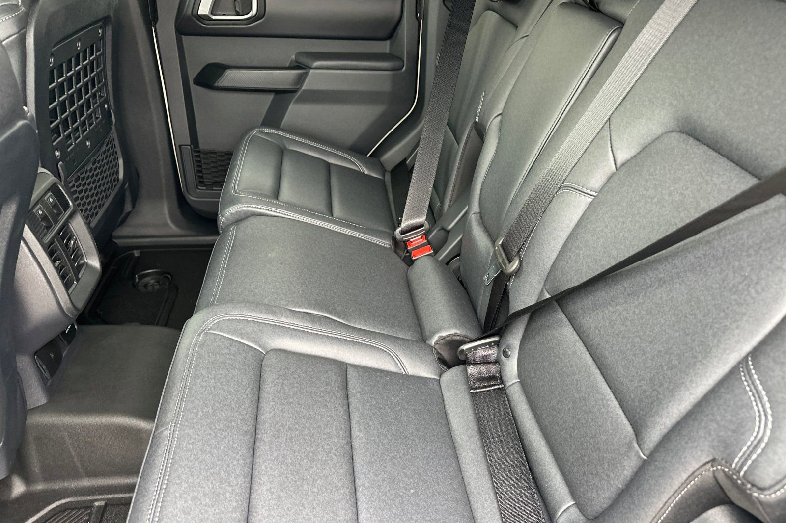 New 2026 Ford Bronco Badlands image 11