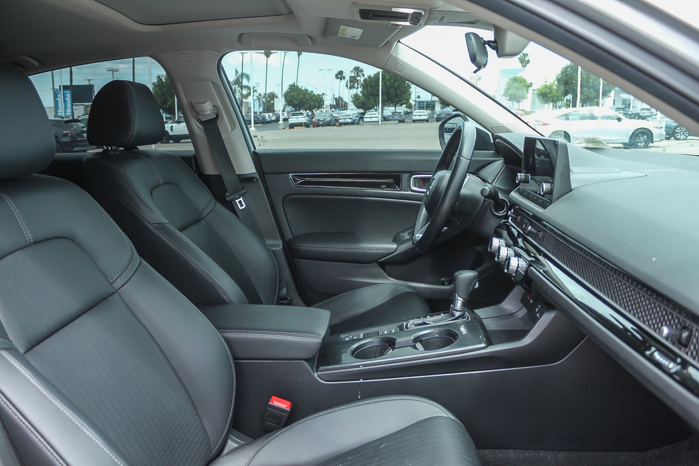 Used 2024 Honda Civic EX-L image 18