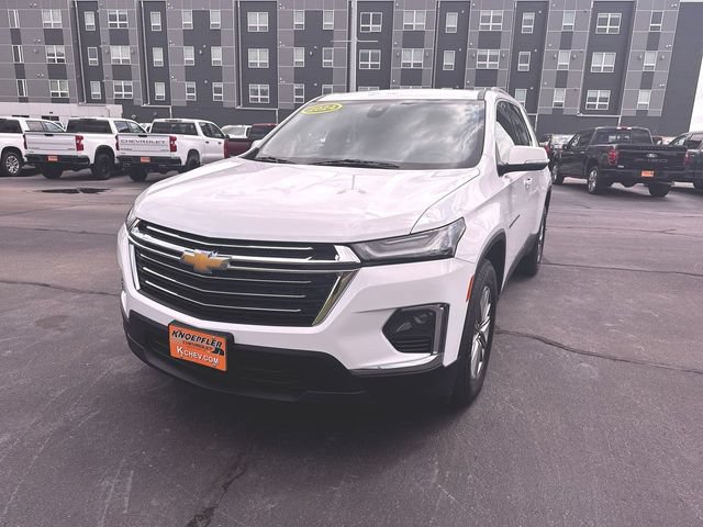 Used 2024 Chevrolet Traverse LT AWD/4WD image 1