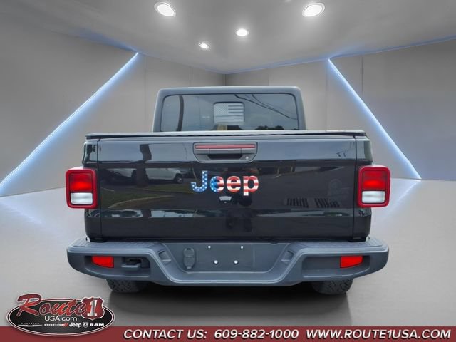 Used 2022 Jeep Gladiator Sport AWD/4WD image 5
