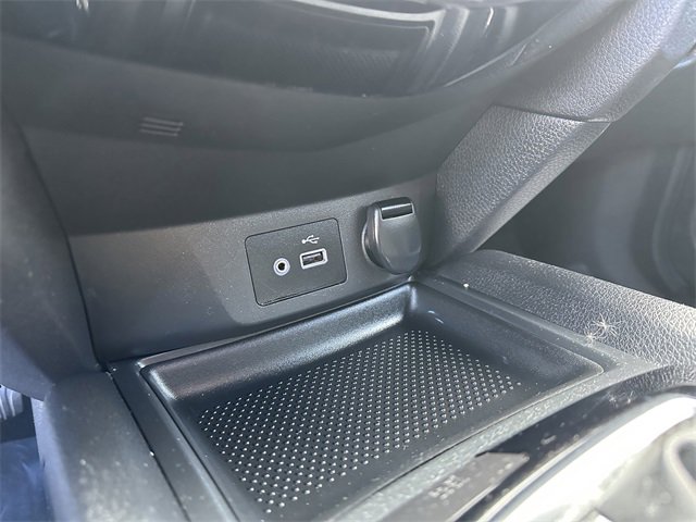 Used 2020 Nissan Rogue SV image 24