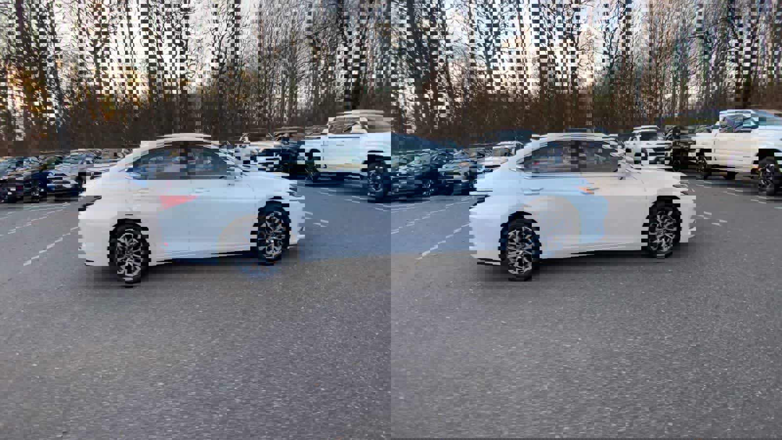 Used 2022 Lexus ES 350 image 15