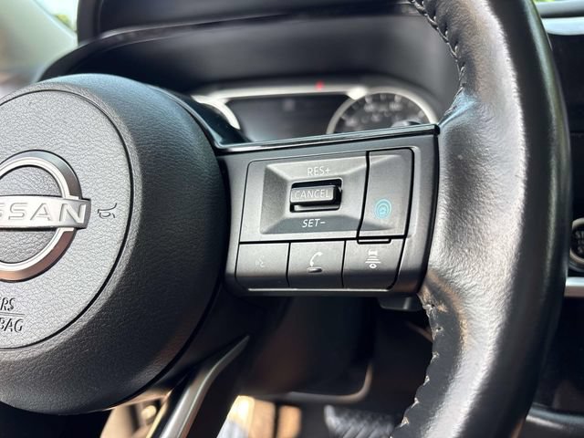 Used 2022 Nissan Pathfinder SL w/ SL Black Package AWD/4WD image 25
