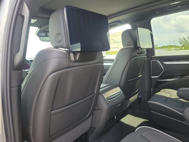 New 2026 Cadillac Escalade ESV Sport w/ Touring Package AWD/4WD image 18