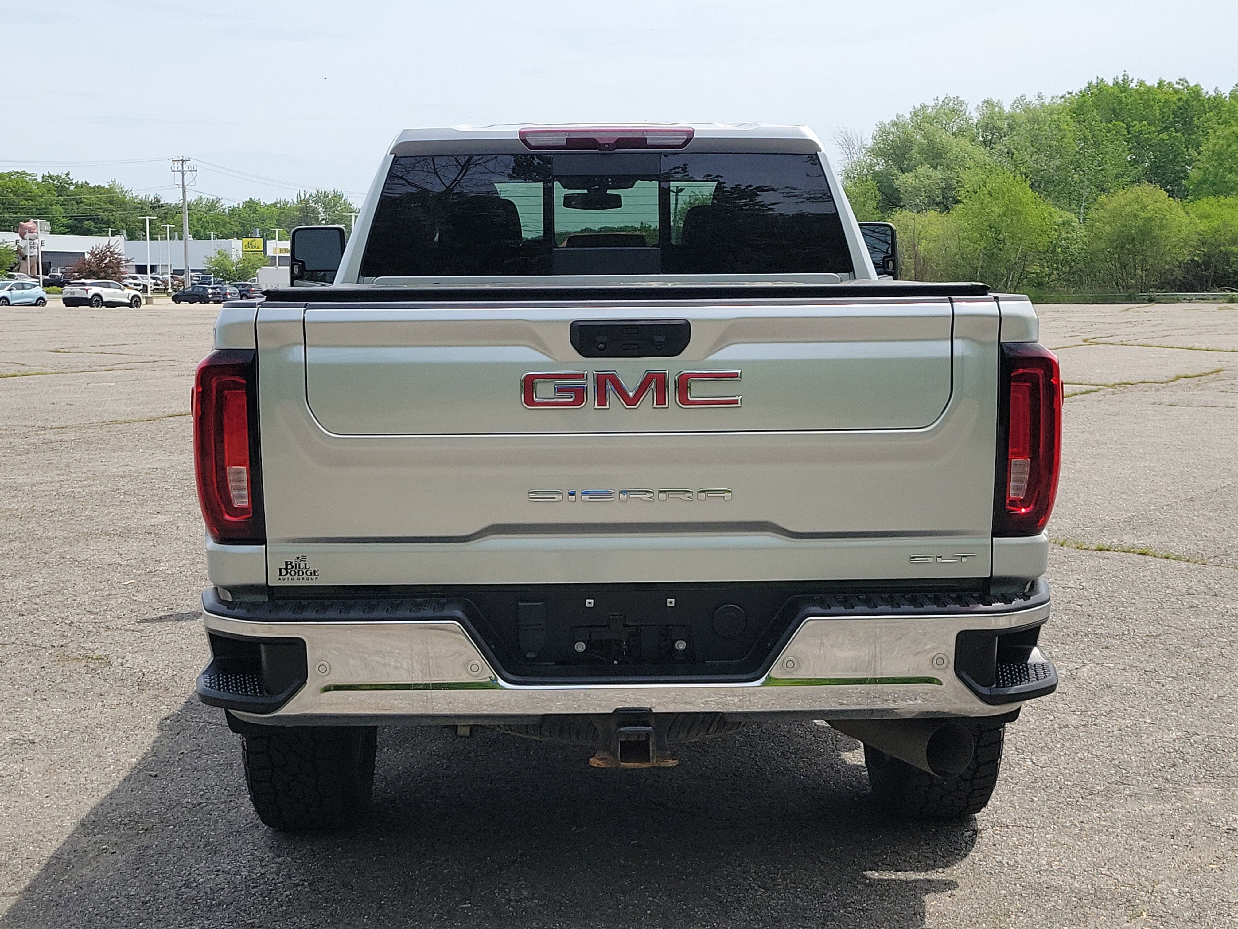 Used 2023 GMC Sierra 2500 SLT w/ SLT Premium Package AWD/4WD image 6