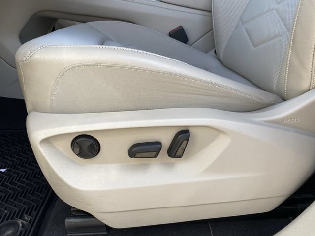 Used 2024 Volkswagen Atlas SE FWD image 24