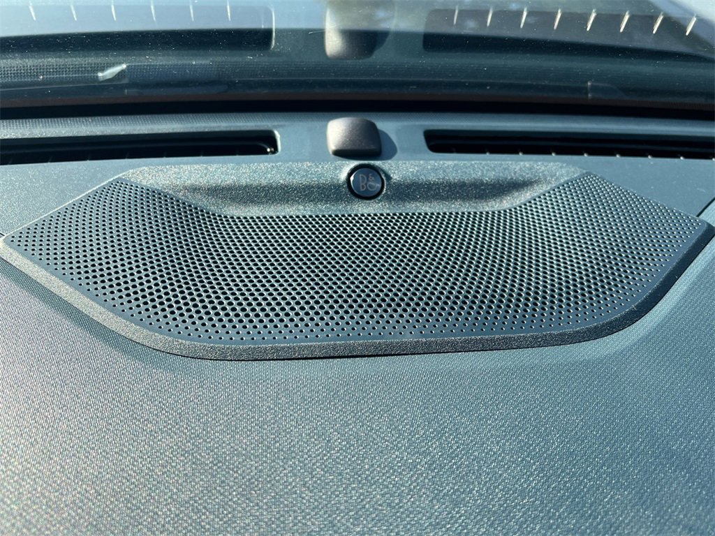 Used 2025 Ford Maverick Lobo image 22