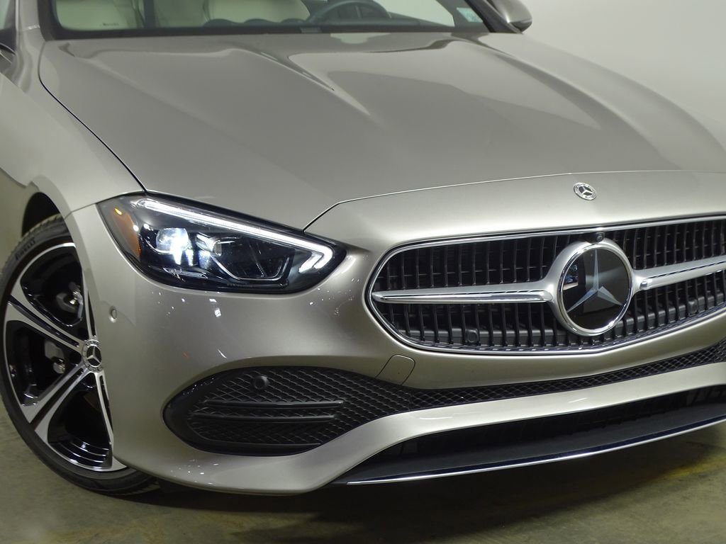 Used 2023 Mercedes-Benz C 300 Sedan image 37