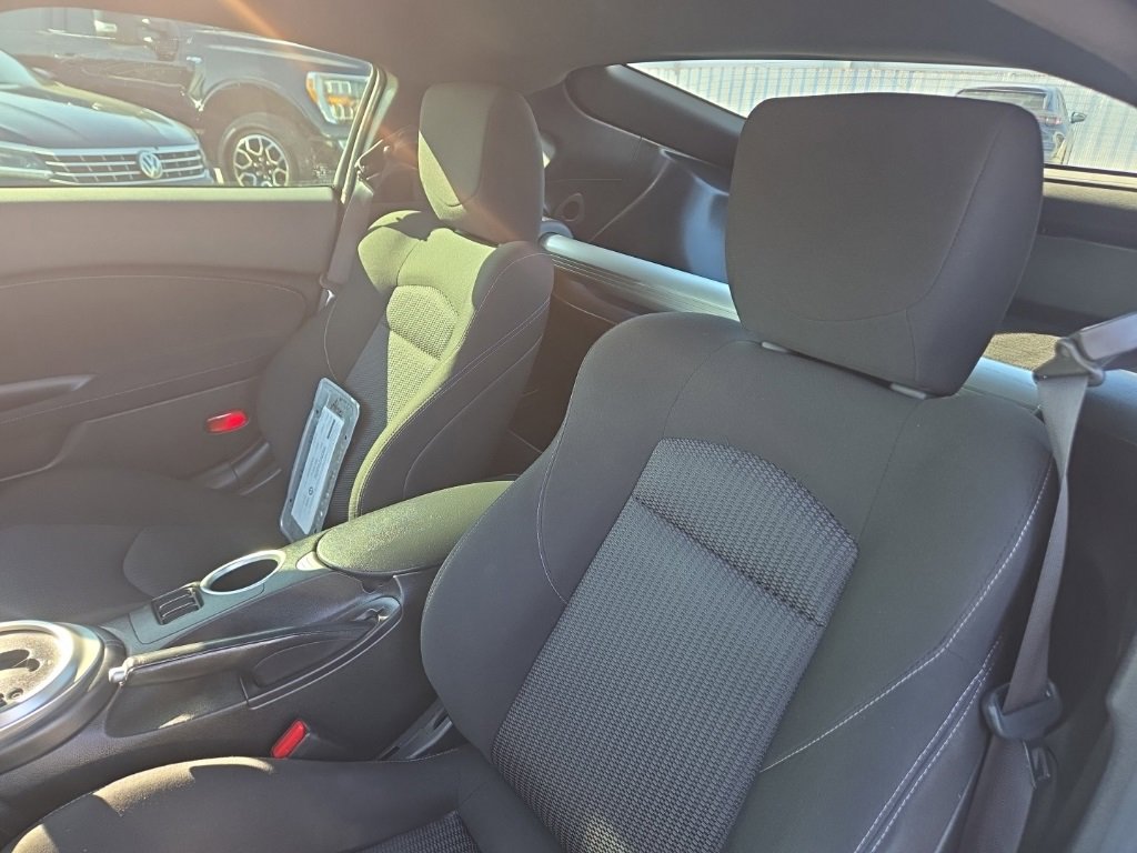 Used 2016 Nissan 370Z w/ Sport Package image 16