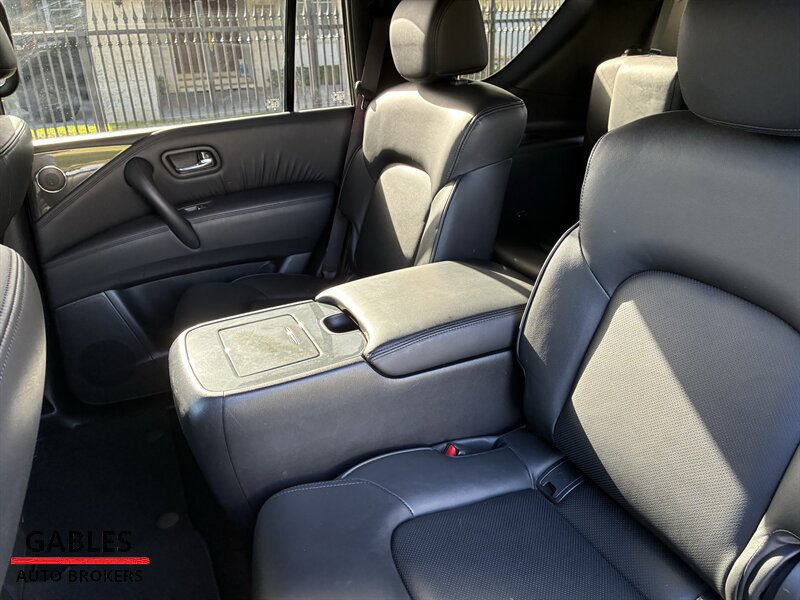 Used 2024 Nissan Armada SL w/ Midnight Edition Package AWD/4WD image 25