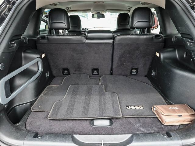 Used 2017 Jeep Cherokee Limited FWD image 29