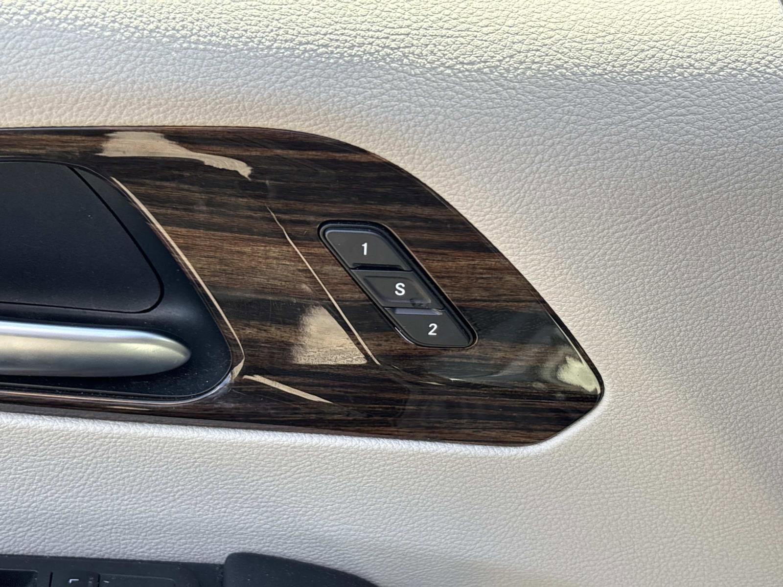 Used 2022 Chrysler Pacifica Limited image 13