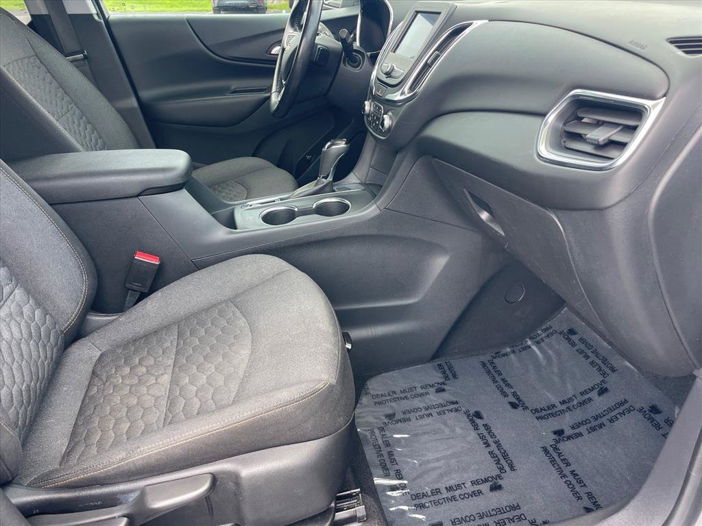 Used 2020 Chevrolet Equinox LT w/ Driver Convenience Package FWD image 28