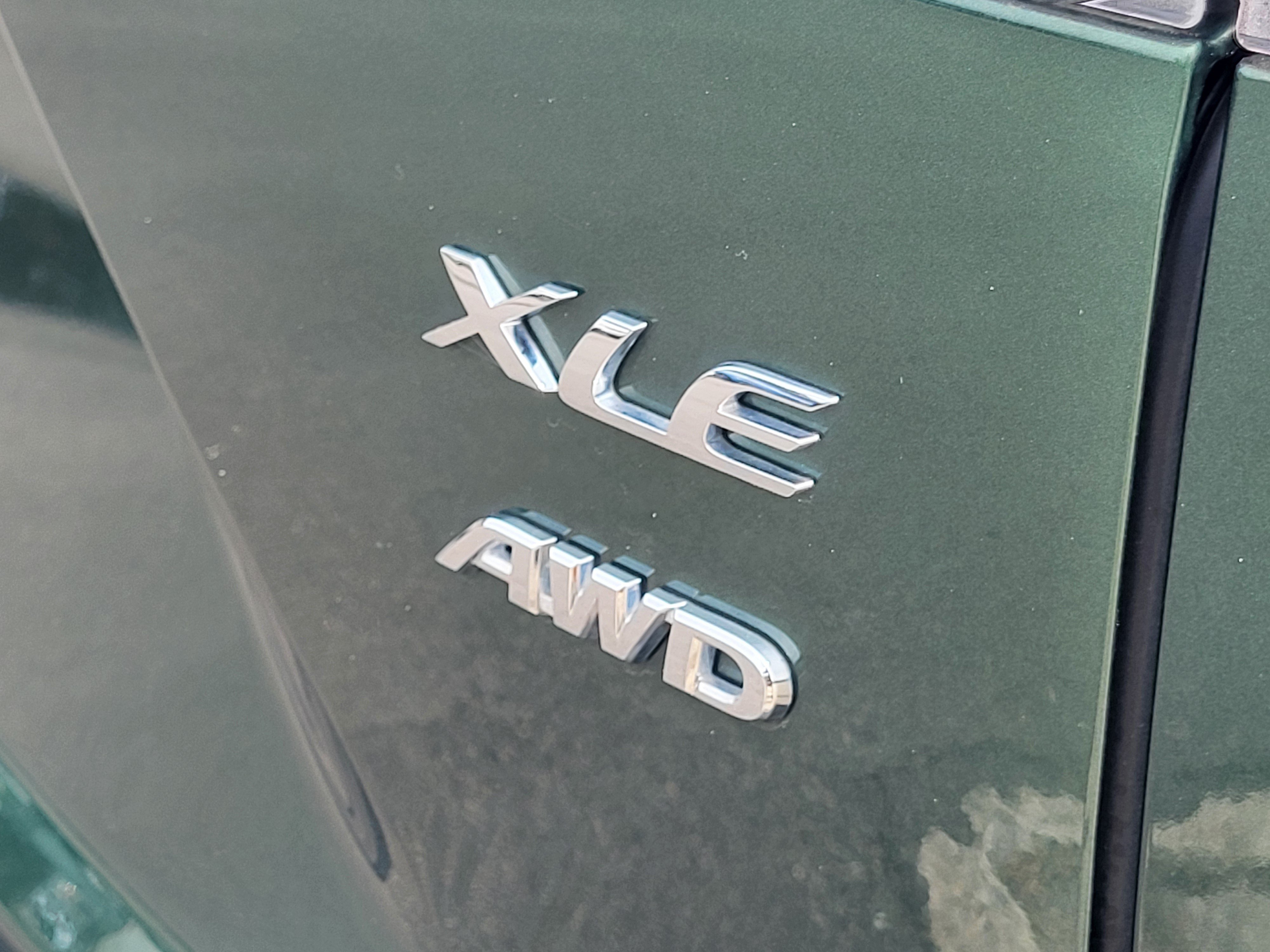 Certified 2026 Toyota Corolla Cross XLE w/ Convenience Package AWD/4WD image 9