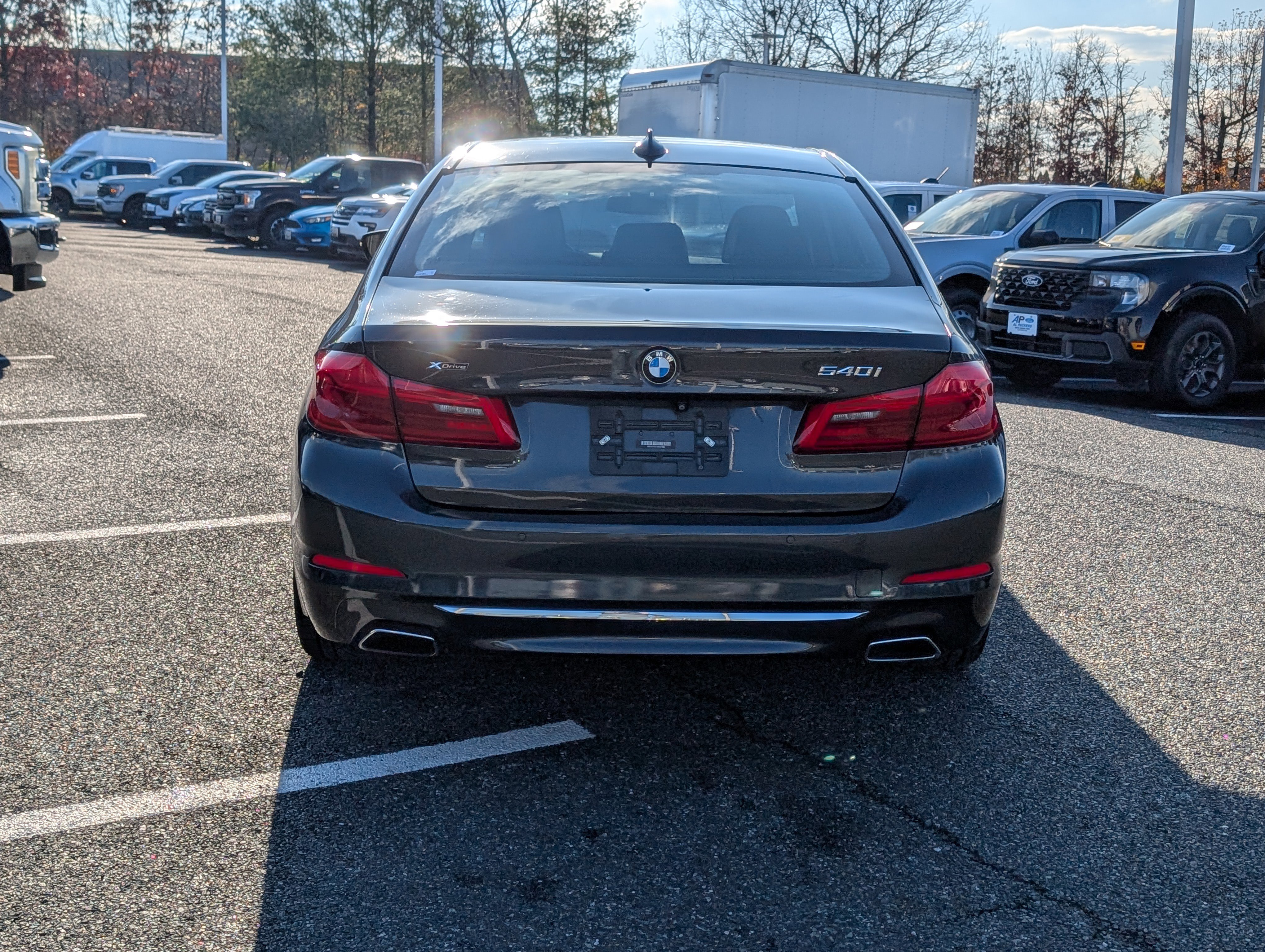 Used 2018 BMW 540i xDrive image 4