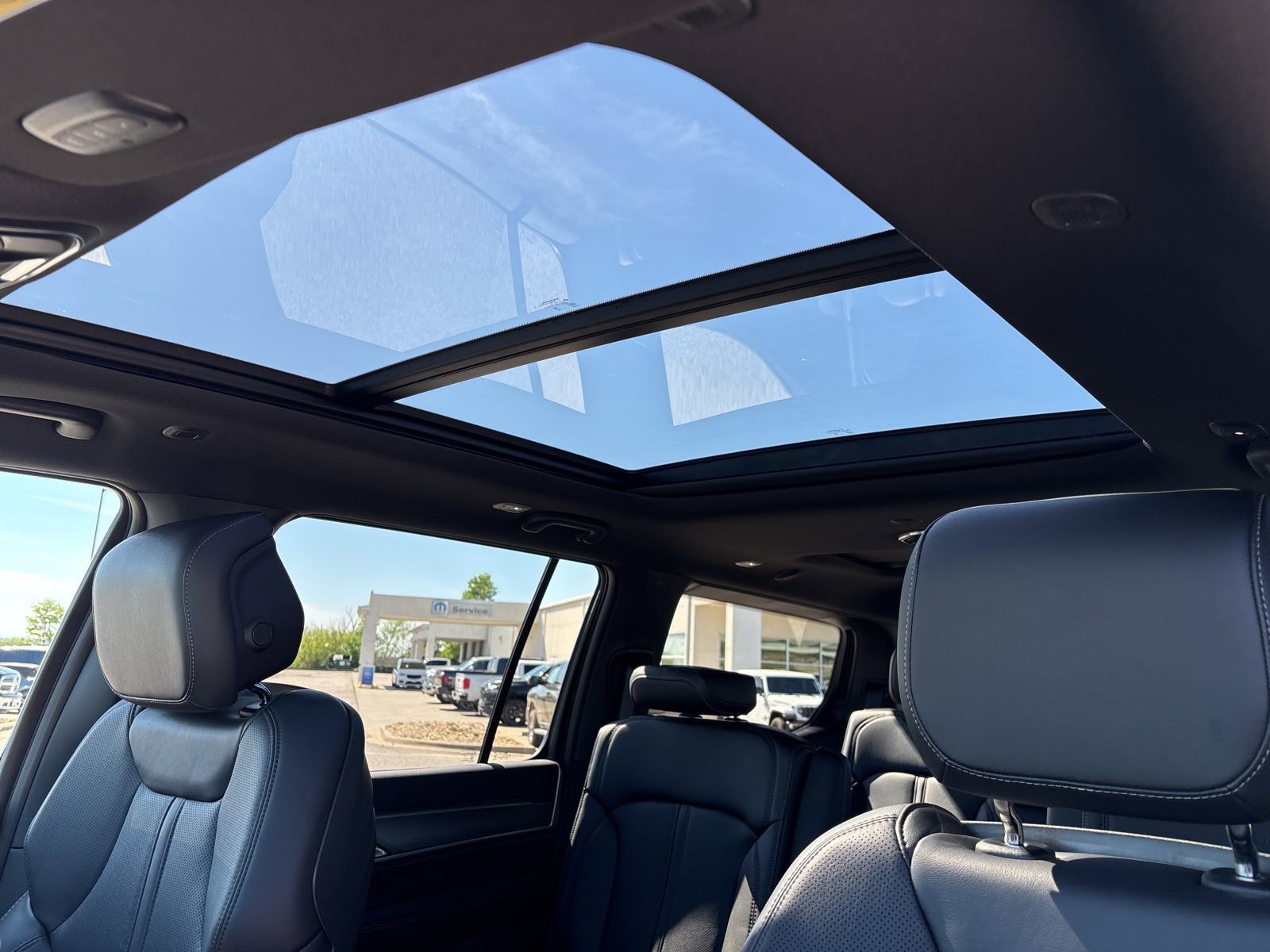 New 2026 Jeep Grand Wagoneer 4WD w/ Quick Order Packge 29V Upland image 10