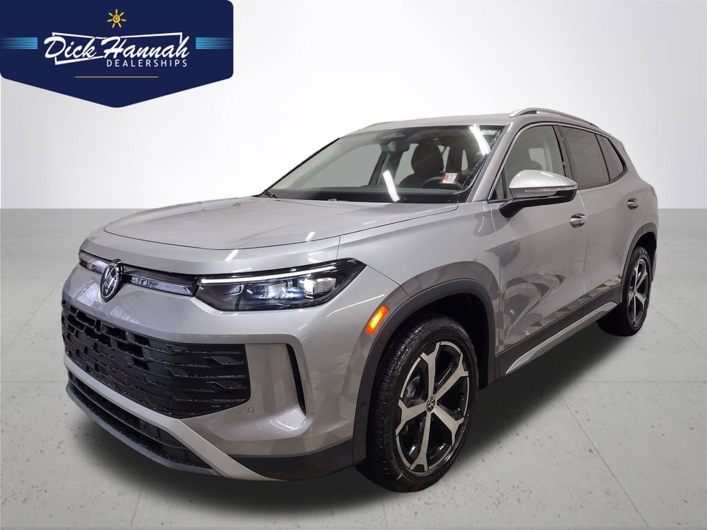 New 2026 Volkswagen Tiguan SE image 1