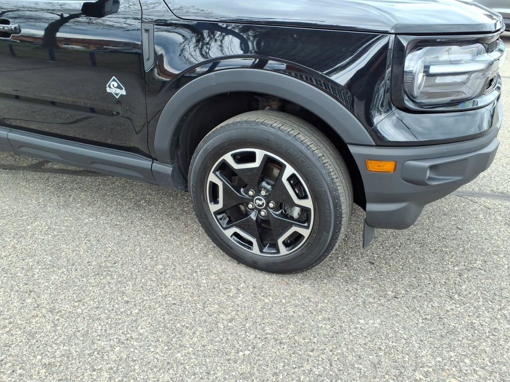 Certified 2022 Ford Bronco Sport Outer Banks w/ Tech Package AWD/4WD image 5