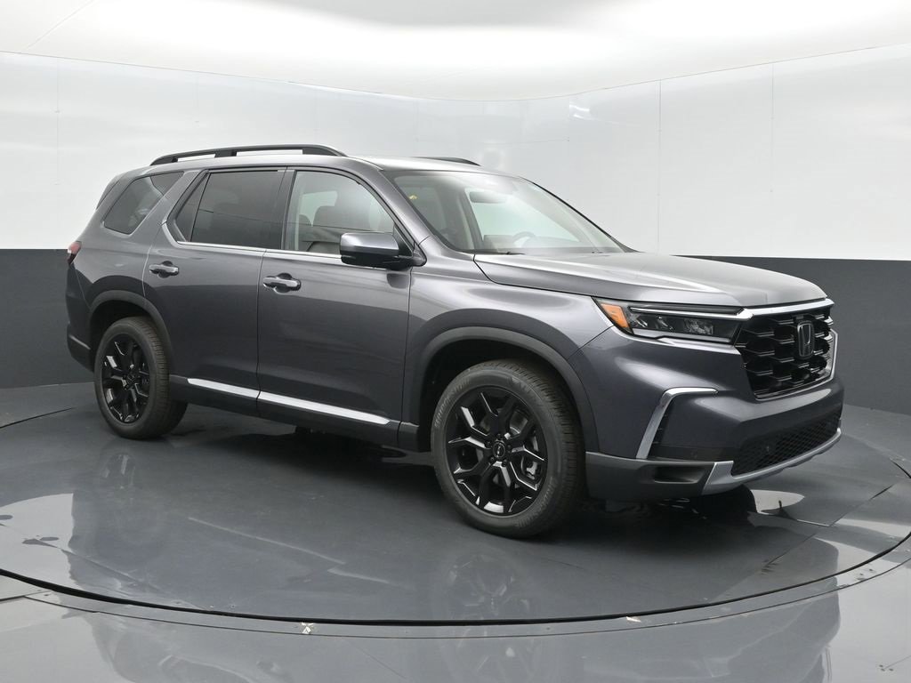 New 2025 Honda Pilot Touring image 28