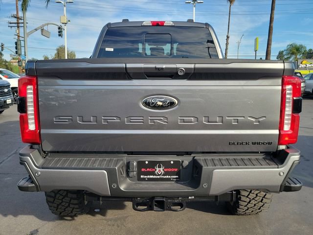 New 2026 Ford F250 Lariat w/ Black Appearance Package image 5