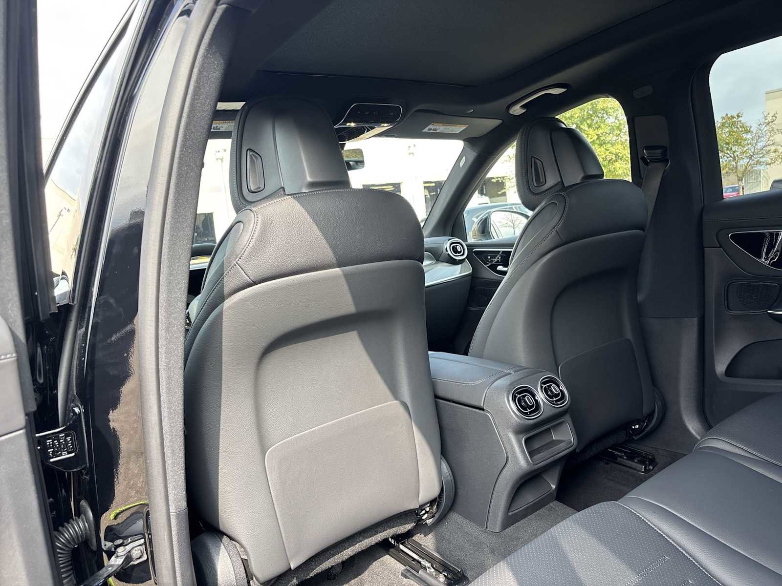 New 2026 Mercedes-Benz GLC 300 image 16
