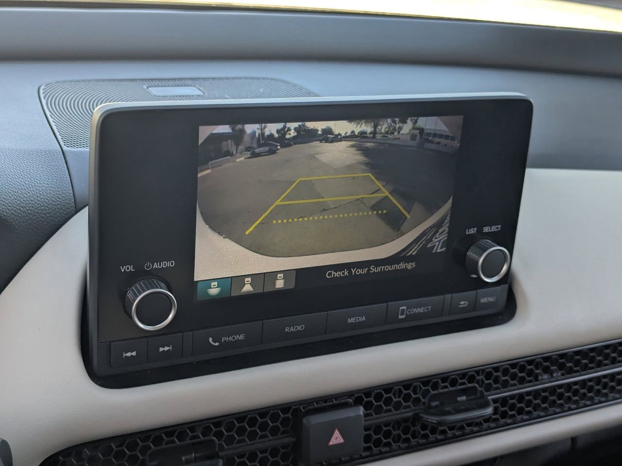 Used 2023 Honda HR-V LX image 25