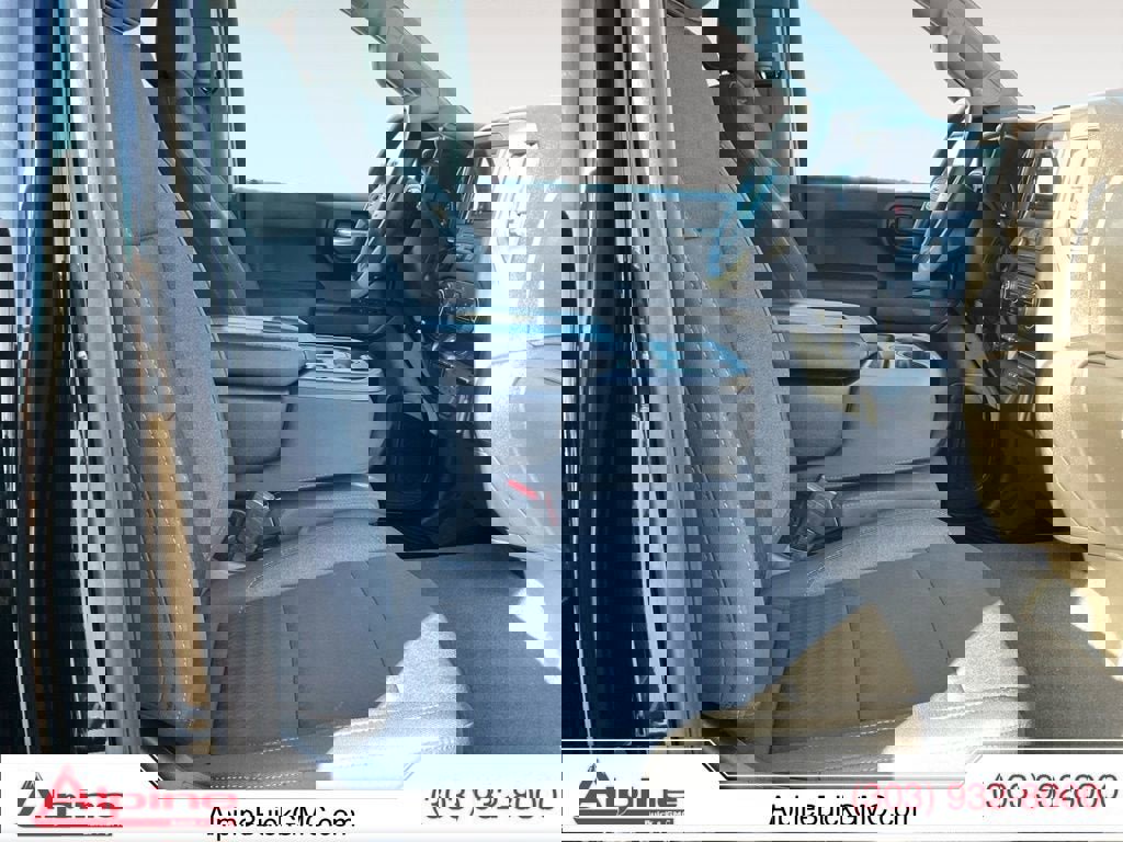 Certified 2023 Chevrolet Silverado 1500 Custom AWD/4WD image 15