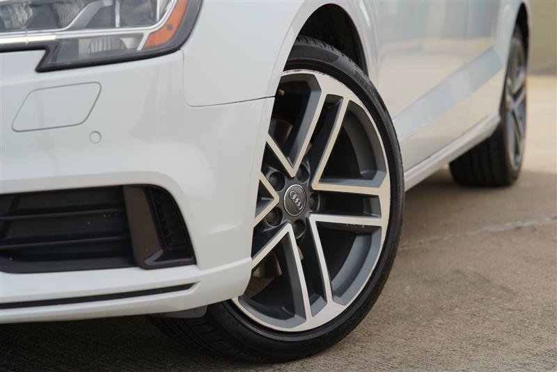 Used 2020 Audi A3 2.0T Premium Plus w/ Premium Plus Package FWD image 13