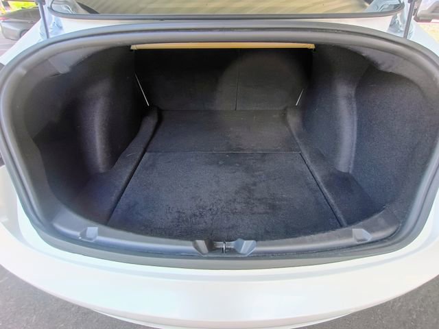 Used 2020 Tesla Model 3 Standard Range RWD image 58