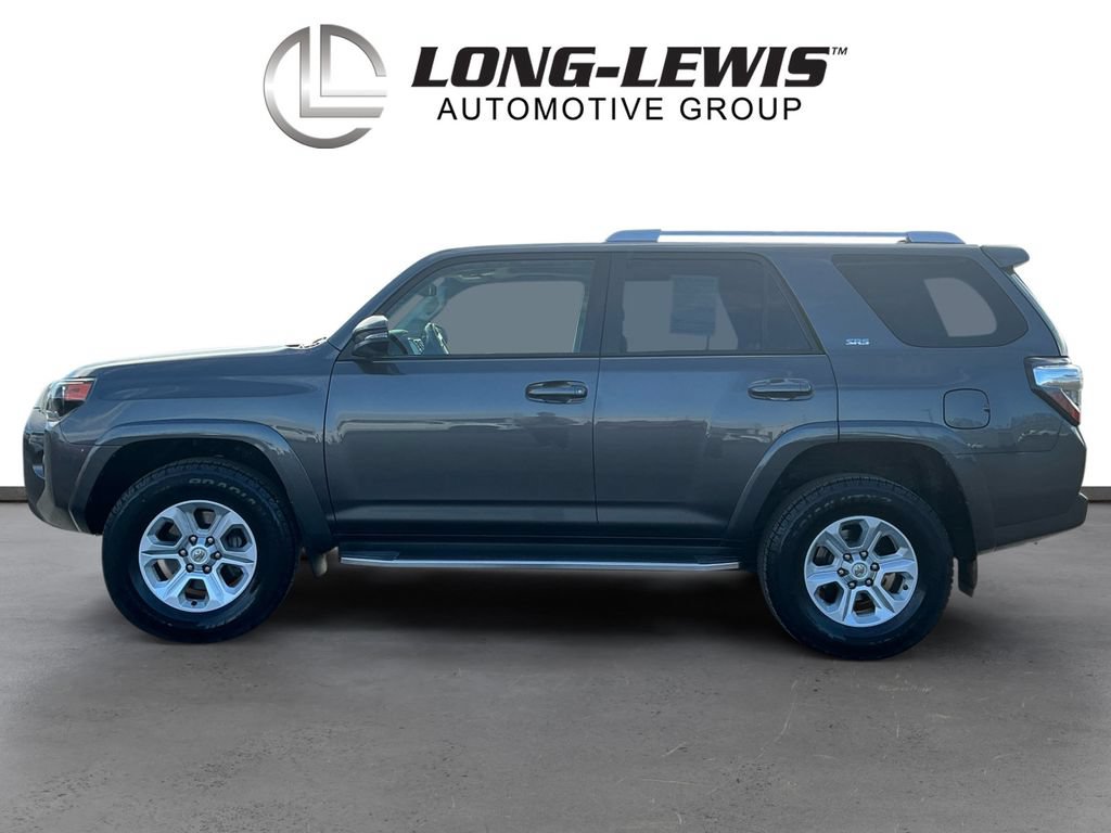 Used 2018 Toyota 4Runner SR5 Premium AWD/4WD image 2
