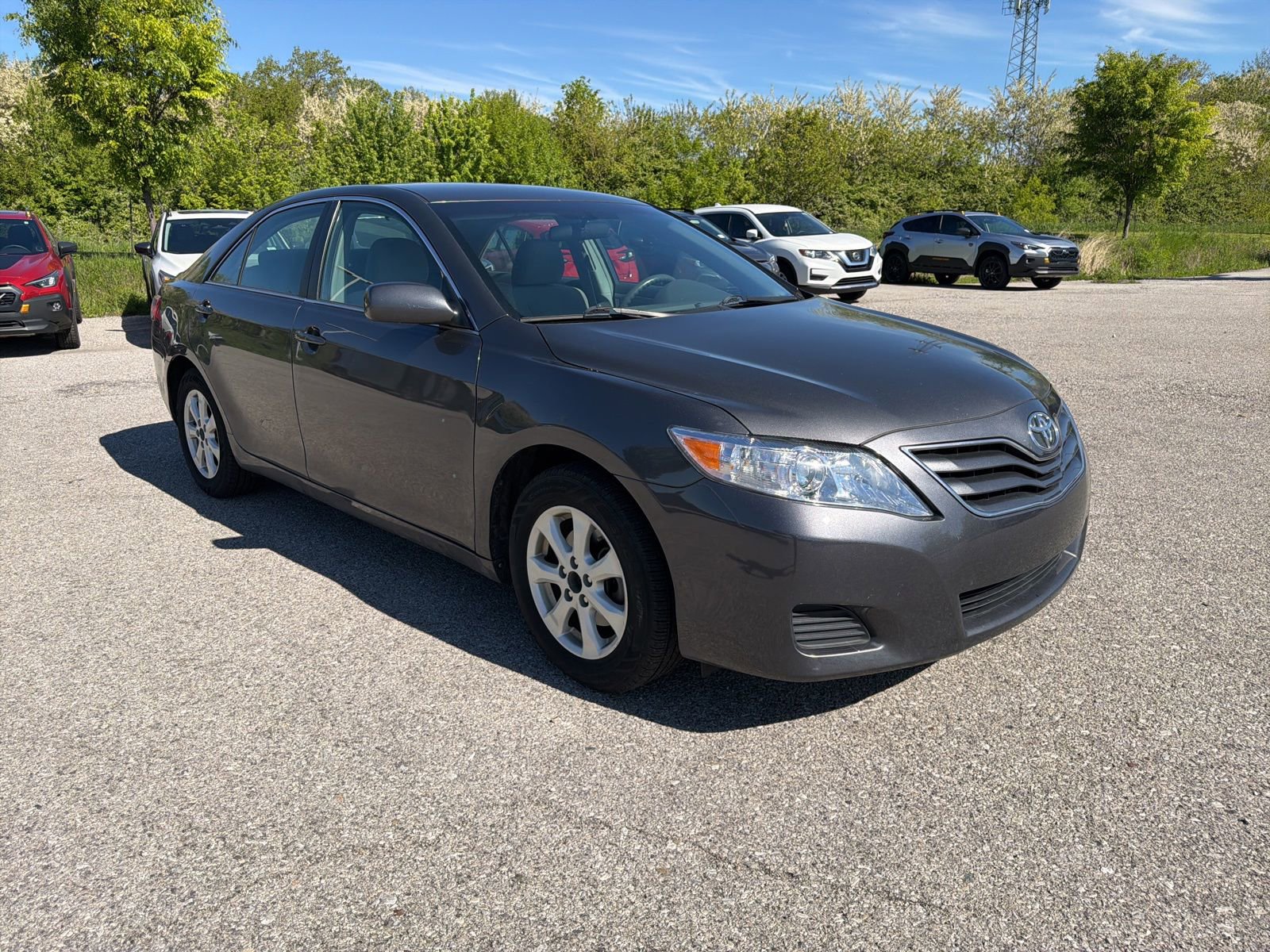 Used 2011 Toyota Camry LE w/ LE Extra-Value Pkg FWD image 9