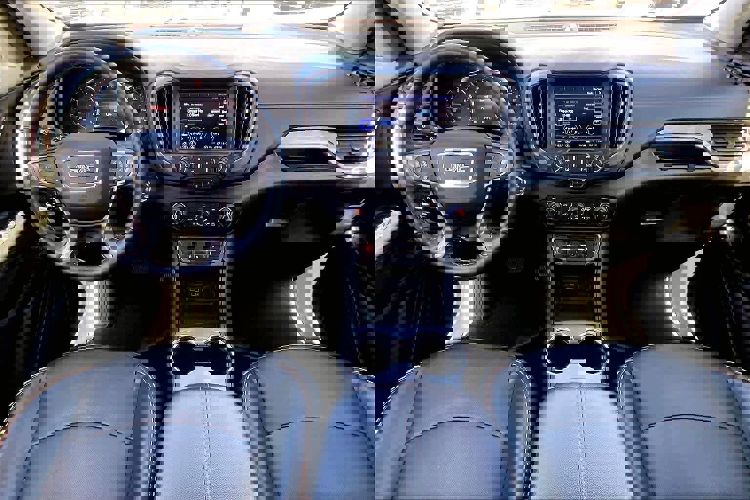 Used 2024 GMC Terrain AT4 image 16