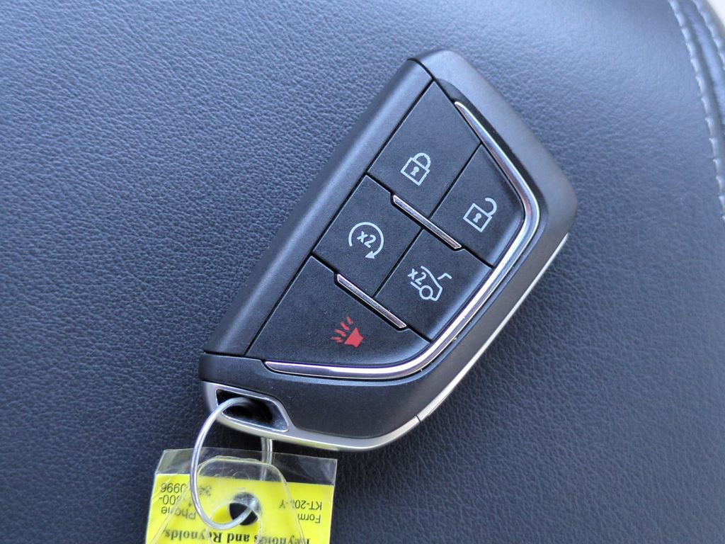 Used 2021 Cadillac CT4 Luxury w/ Sun And Sound Package AWD/4WD image 28